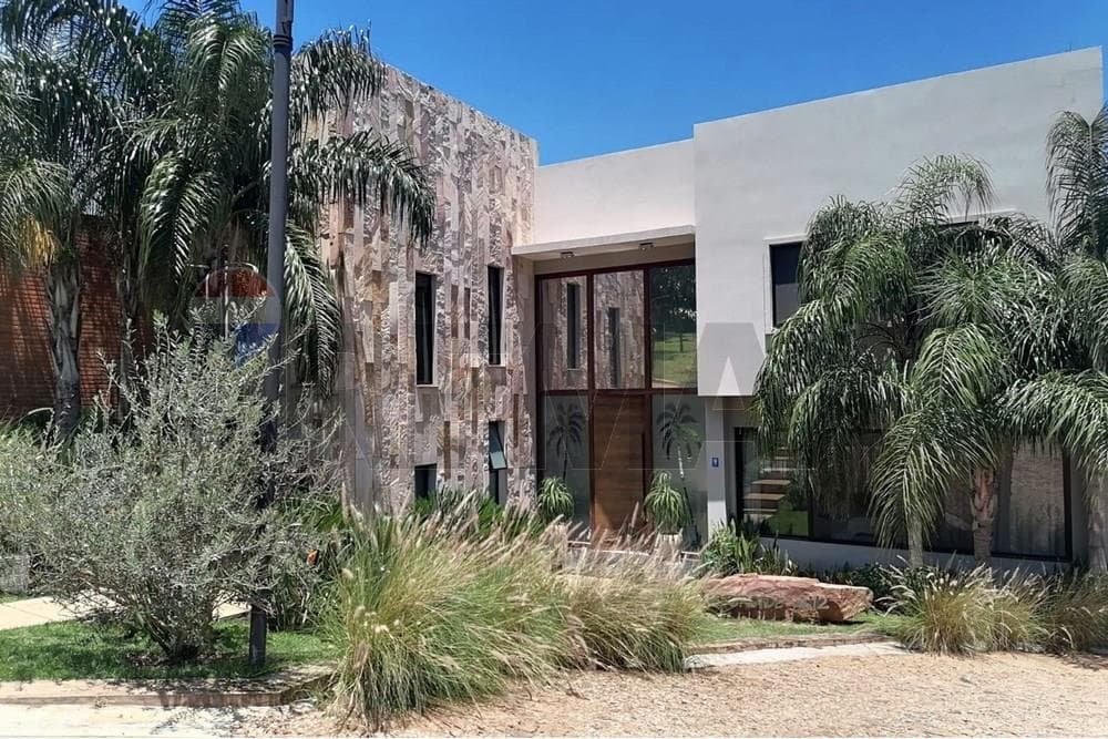 Casa - Venta - San Bernardino, Paraguay, foto 4