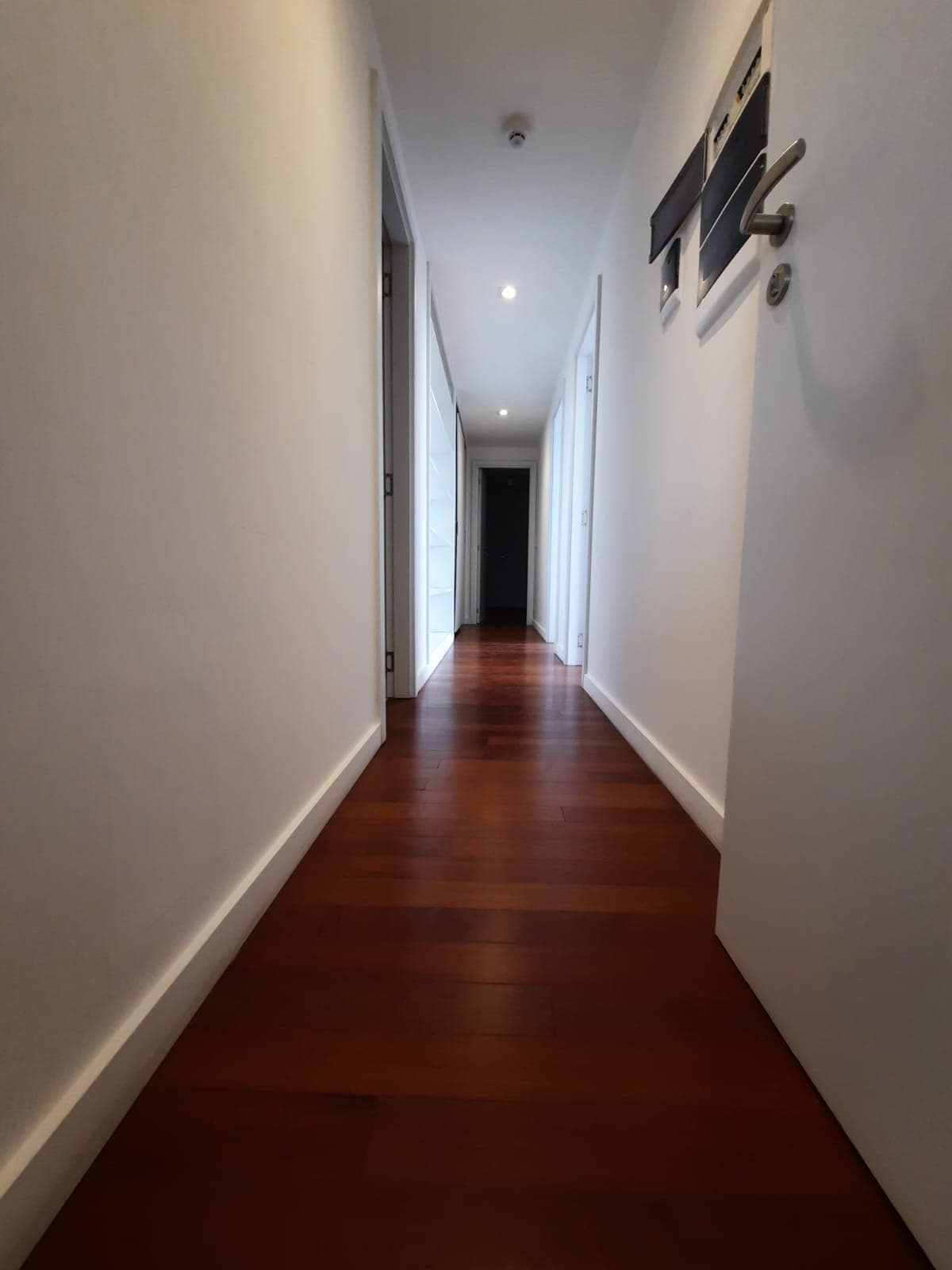 Departamento de 3 habitaciones en zona Paseo La Galería, foto 4