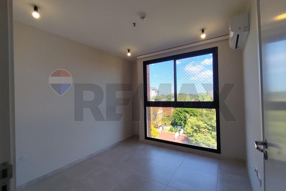 Departamento - Alquiler - Los Laureles, Paraguay, foto 3