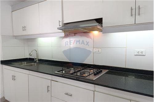 Casa en alquiler, central Fernando de la Mora, foto 4