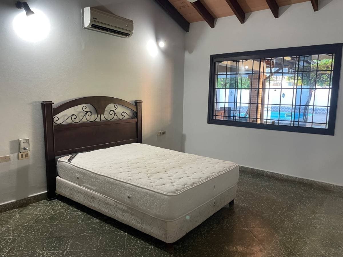 casa en zona Conmebol, foto 4