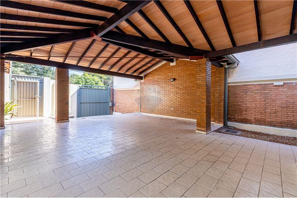 Vendo residencia en la encarnacion