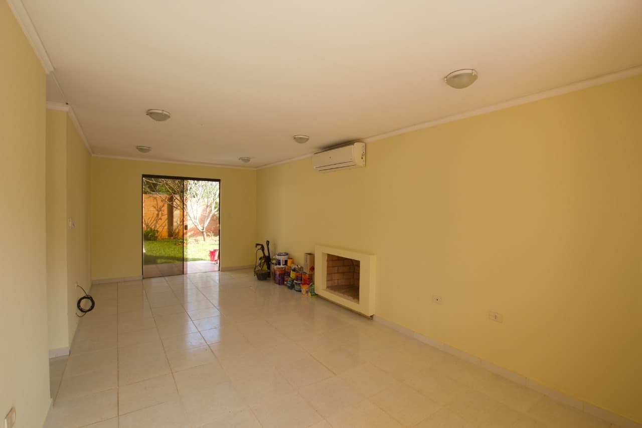 casa toda en planta baja , en Condominio — foto 4