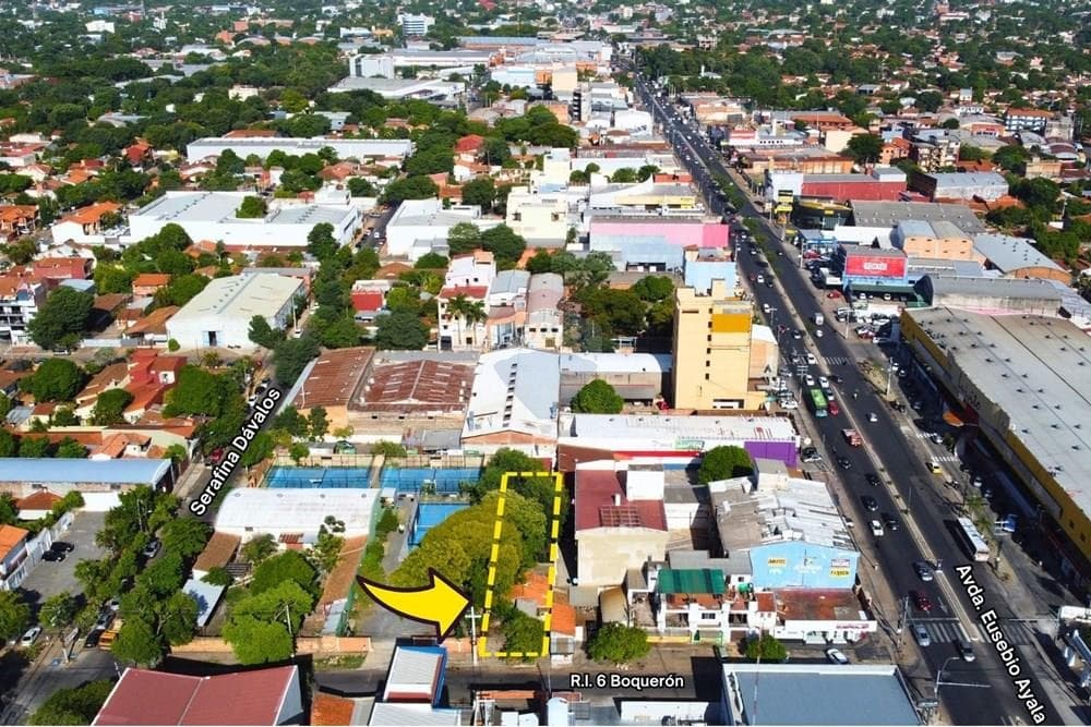 Terreno Ideal p/ Local Comercial - Los Laureles, foto 2