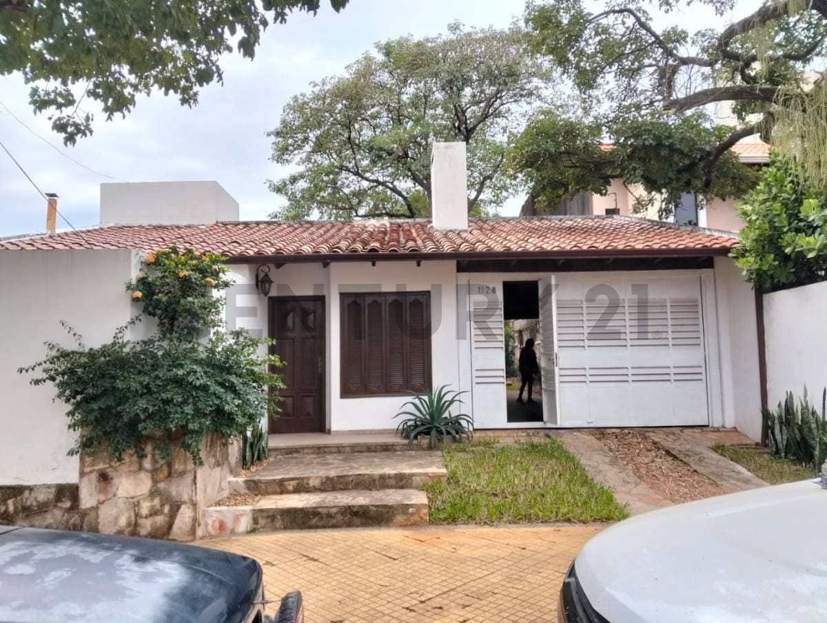 Alquiler de Casa en Mburucuyá, Asunción