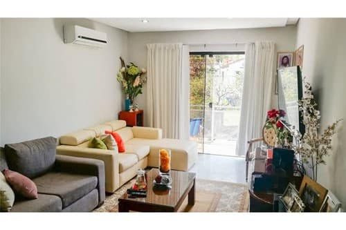Casa-Venta-Teniente 1° Venancio Ross Hipódromo, Asunción, foto 2
