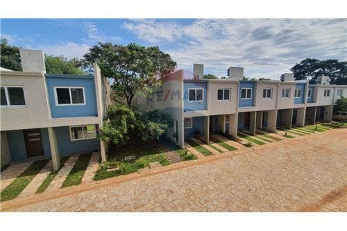 ¡Deja de buscar! Tu dúplex ideal a estrenar te espera - Zona Luque, foto 2
