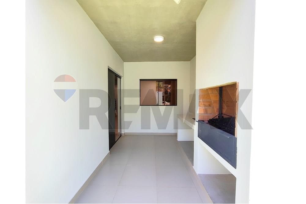 En venta duplex a estrenar en capiata, foto 2