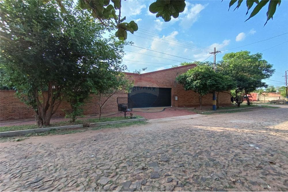 Oportunidad de inversión en tercer barrio Luque, foto 2