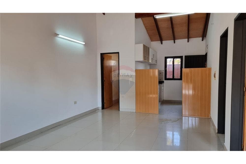 Chalet - Venta - Capiata, foto 3