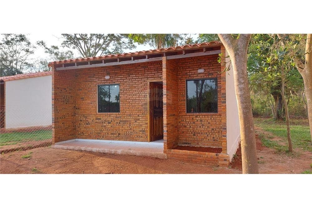 Casa a estrenar en Luque-itapuami, foto 1