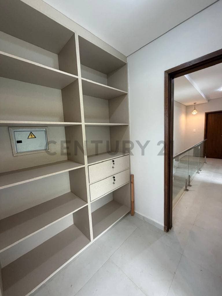 de Casa Dúplex en Luque, Central, foto 2