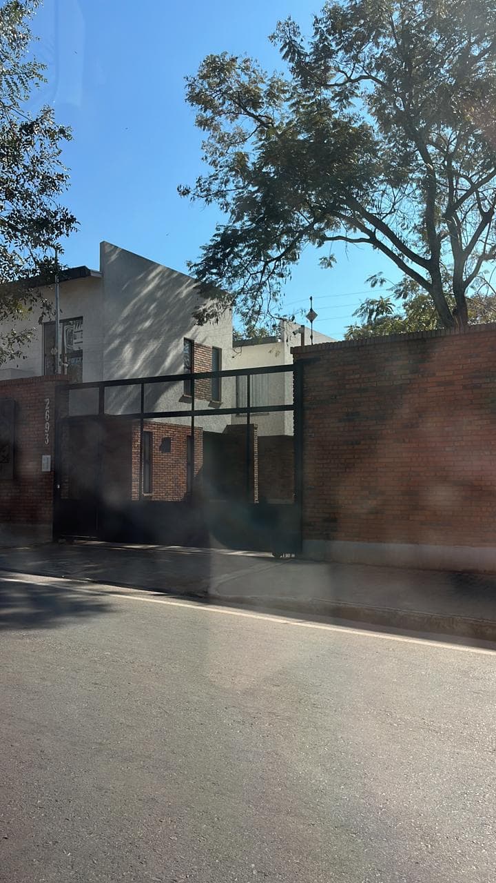 Duplex a estrenar - 640.000.000 Gs en Loma Merlo Luque — foto 2