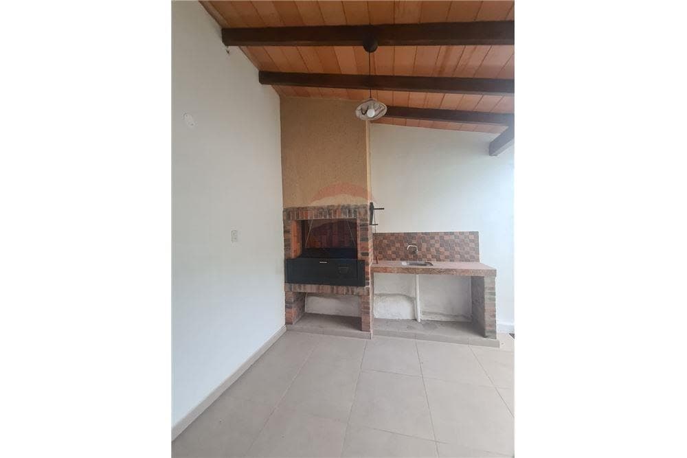 Duplex en Villa Elisa, zona 3 bocas — foto 4
