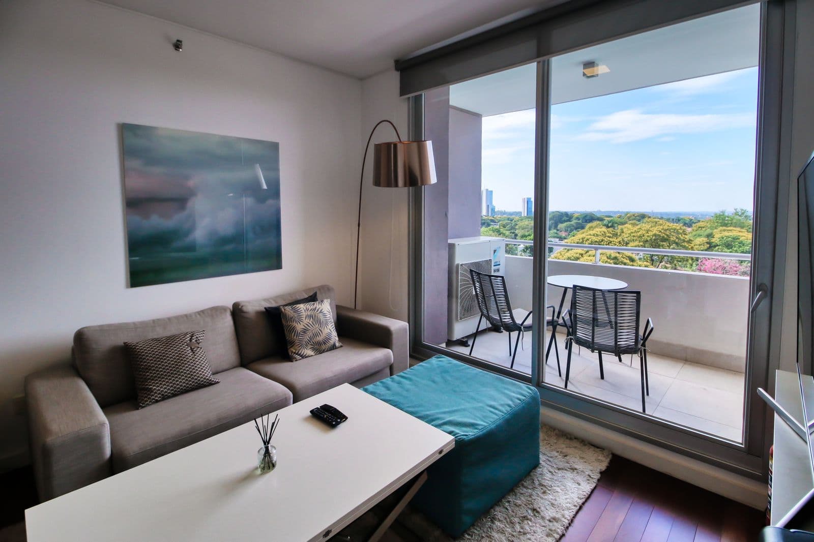 Alquilo dpto de 1 dormitorio en sky tower