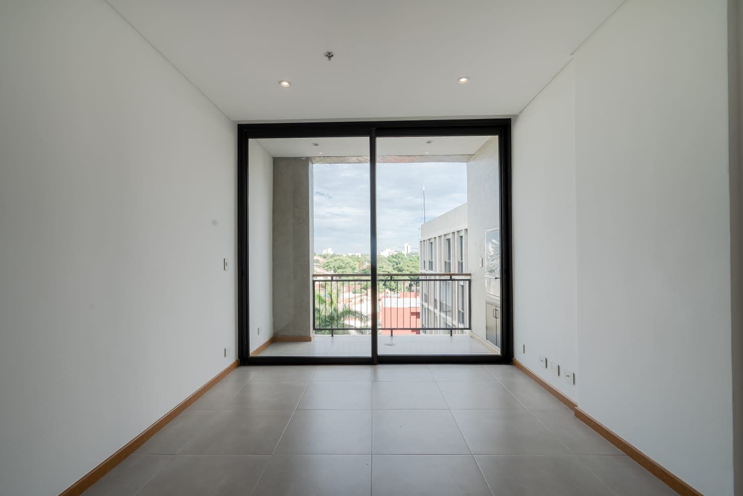 Departamento en alquiler – Ed.Gómez de Castro — foto 1