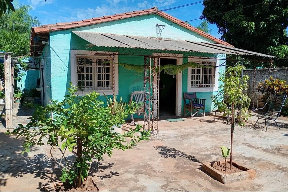 Vendo casa en Luque - mora kue