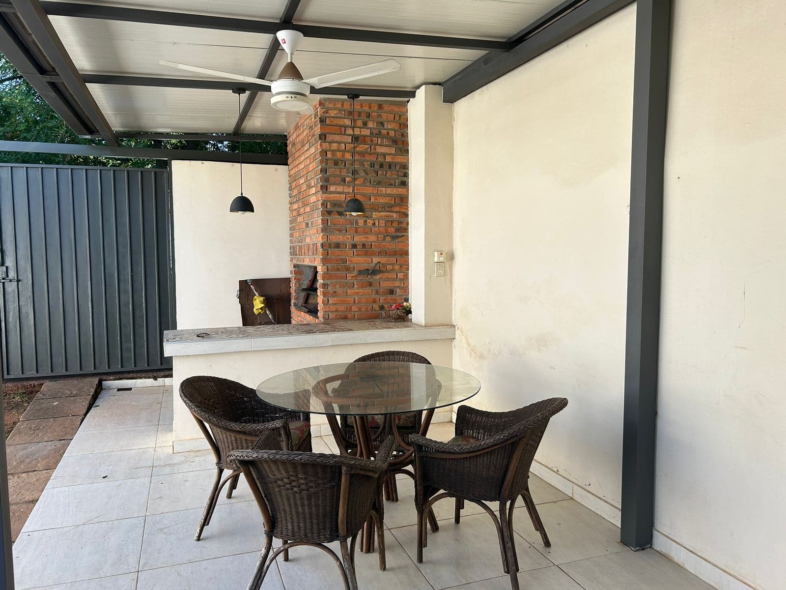 De Casa Barrio Mcal Lopez, a una cuadra de la quinta del Colegio San Jose, foto 2