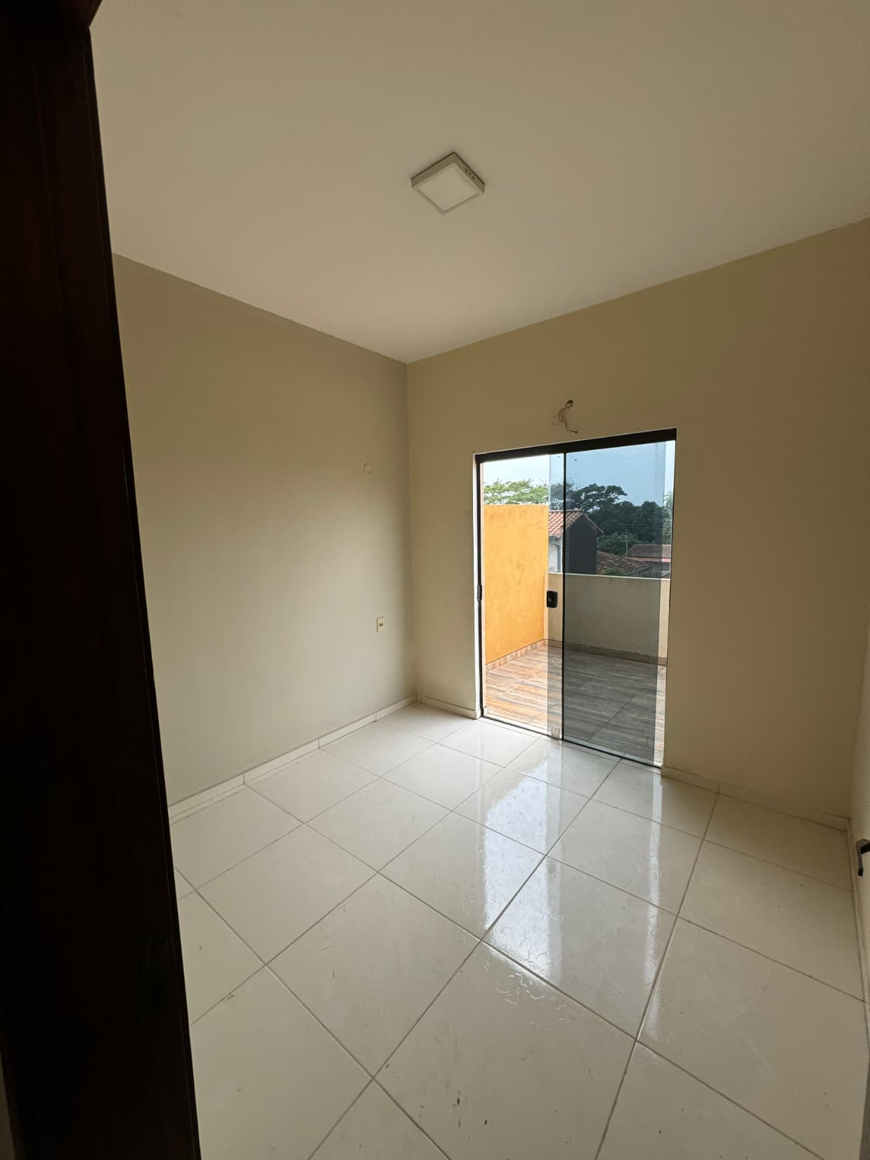 Hermosa Casa Con Vista Al Aeropuerto Silvio Pettirossi — foto 5