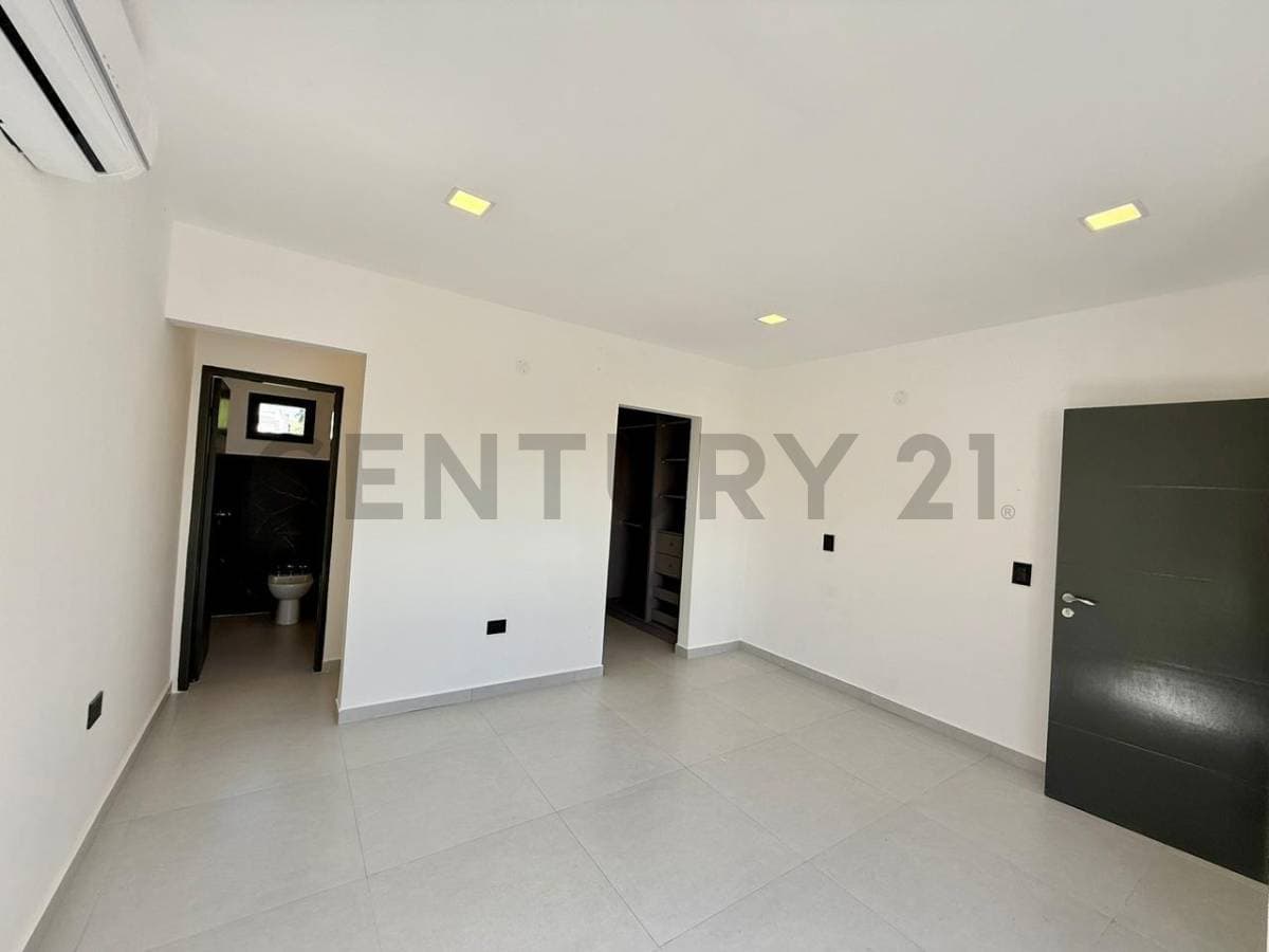 de Casa Dúplex en Luque — foto 5