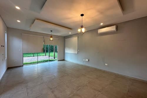 Casa - Alquiler - Lambaré, Central, Paraguay, foto 5