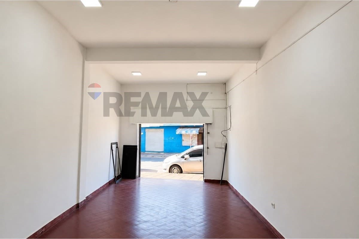 Salón - fdo de la mora zona norte, foto 3