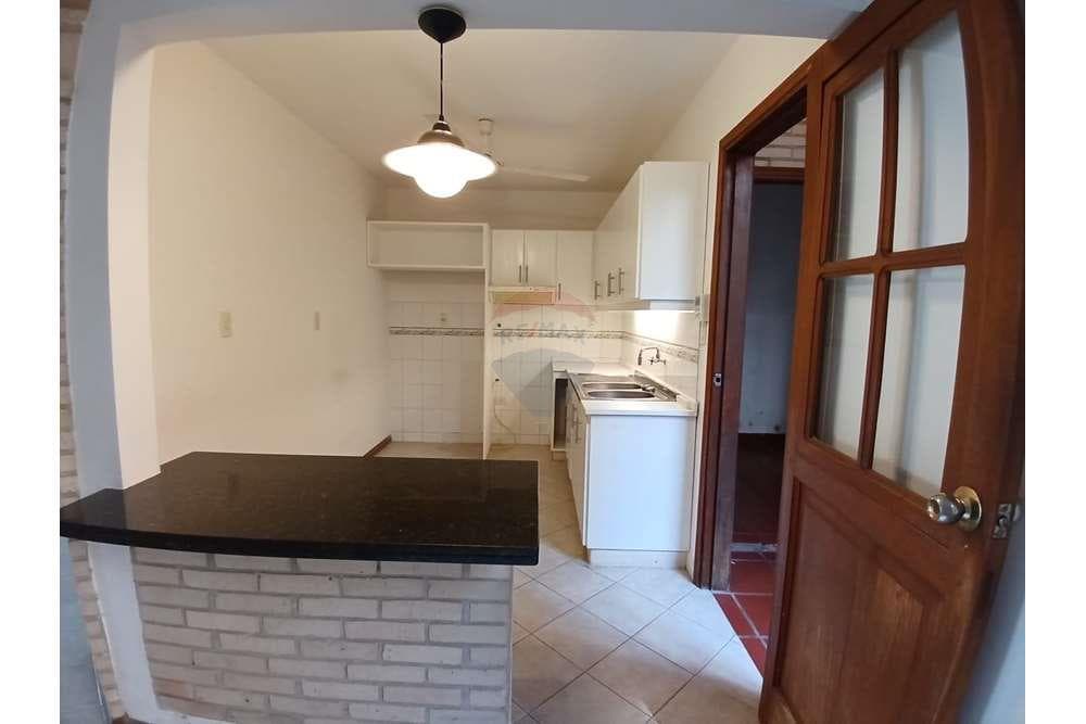 Dúplex en Mburucuyá Negociable4,900,000 ₲ [Mensual], foto 5