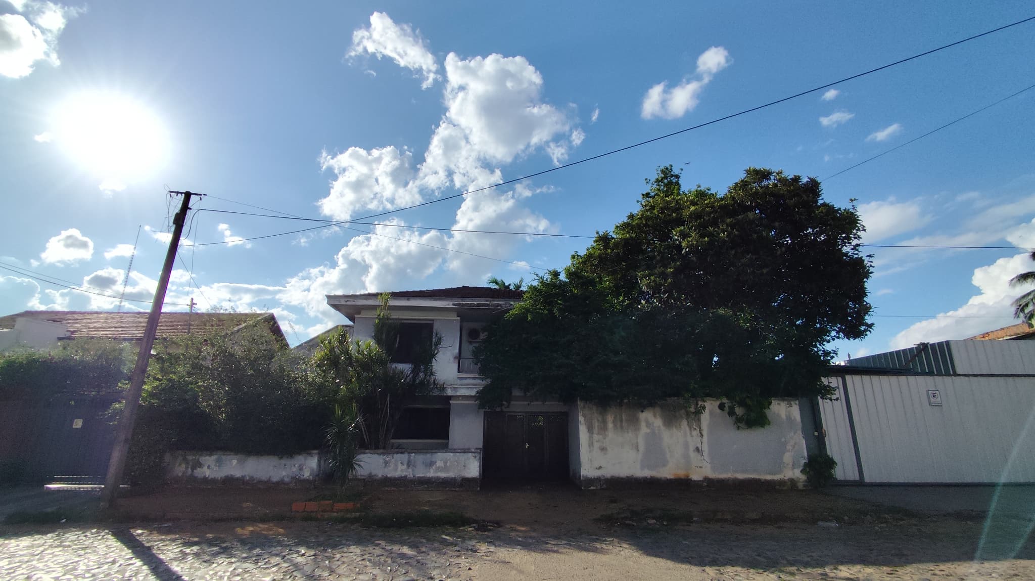 Terreno a una cuadra paralela a la Avda. Rca. Argentina — foto principal