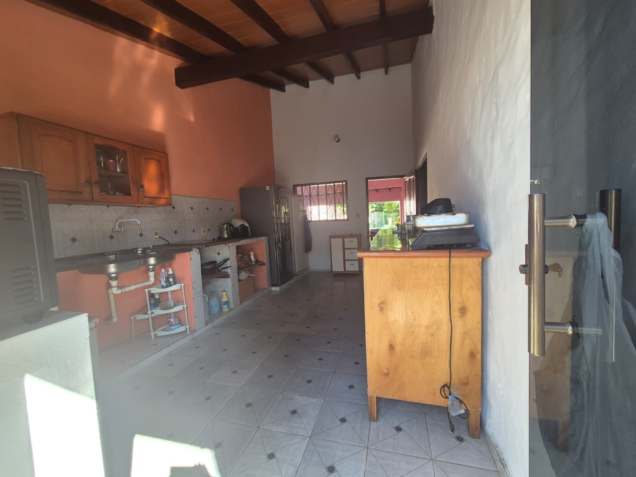 En venta casa en Lambare - Barrio Santa Lucia, foto 3
