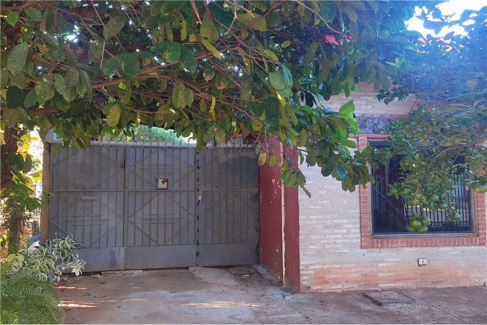 En venta casa en laurelty - Luque, foto 5