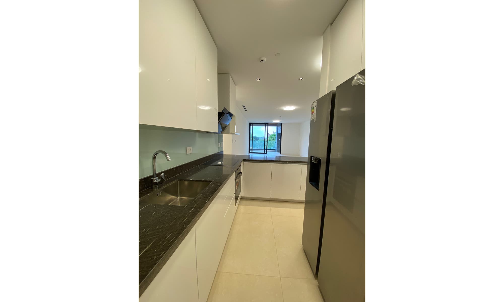 Departamento De 3 Dormitorios De Lujo En Alzara Plaza, foto 2