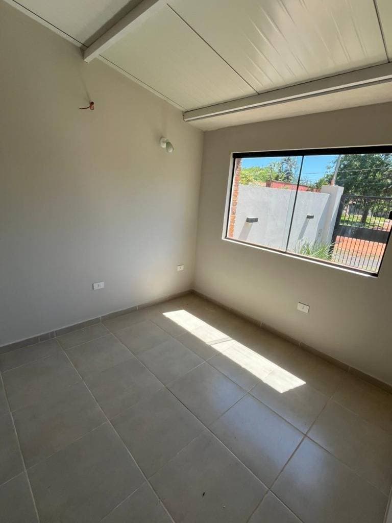 Duplex en loma merlo Luque, foto 3