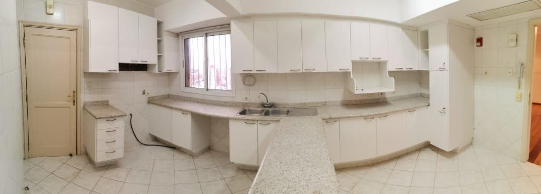 Amplio Departamento De 3 Dorm Con área De Servicio - Edificio Karimi — foto 4
