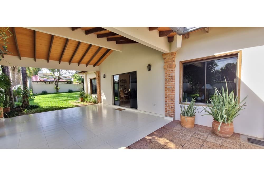 Casa-venta-bernardino Caballero, Kennedy, Lambaré, Central, foto 3