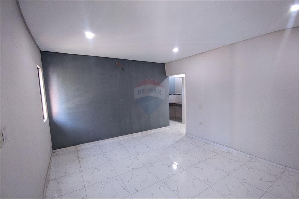 Duplex - Venta - Fernando de la Mora, foto 2