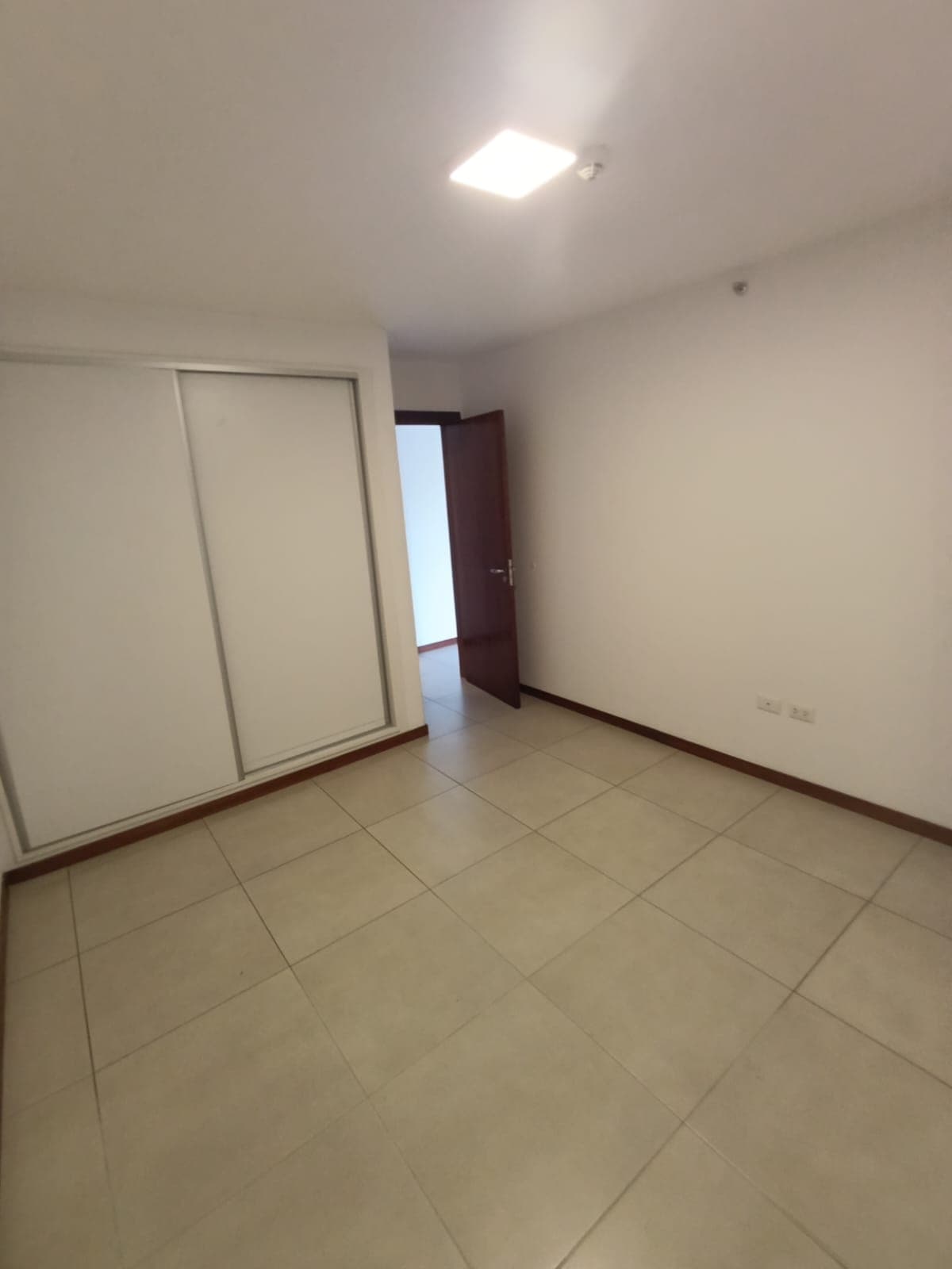 En alquiler – departamento de 1 dormitorio | eje corporativo, foto 3
