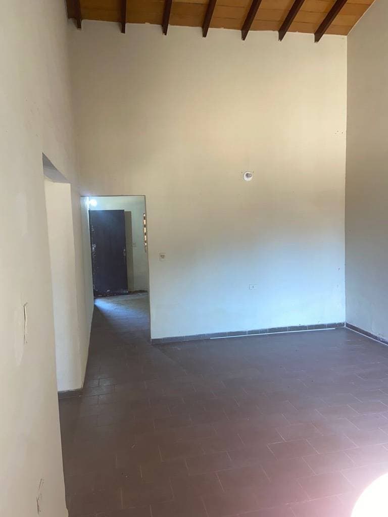 En venta 2 casas en un terreno en Lambaré — foto 4
