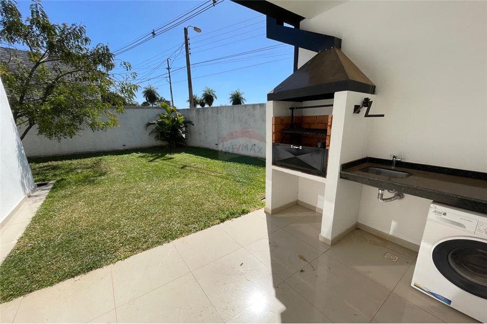 Casa a estrenar en Barrio Cerrado, foto 3
