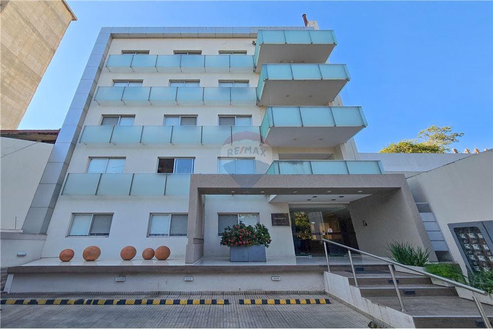 Departamento de 3 hab. + Área de Servicio, foto 1