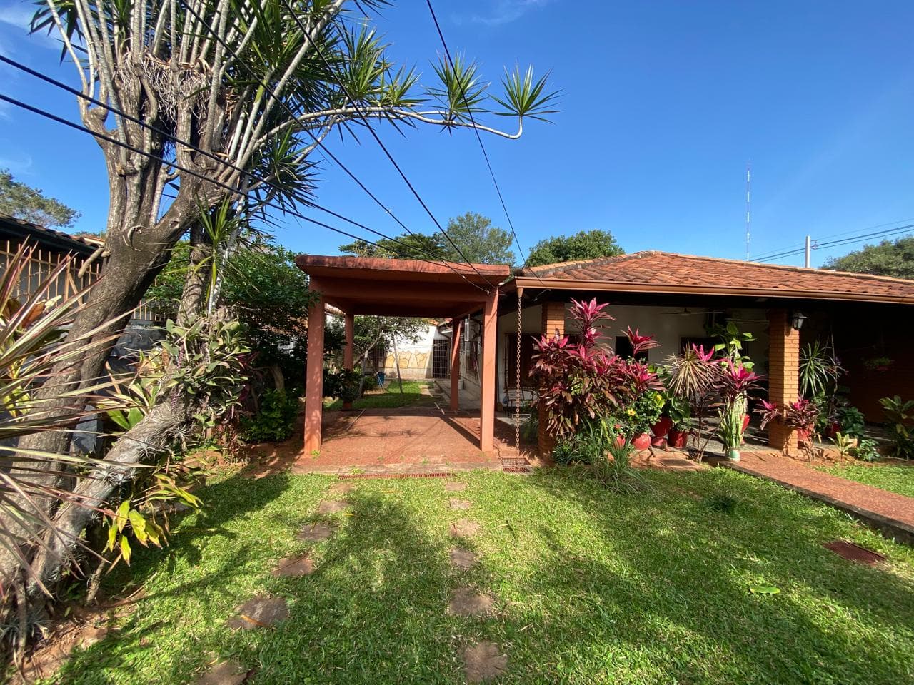 En venta casa en Fernando de la Mora z. Sur, foto 3