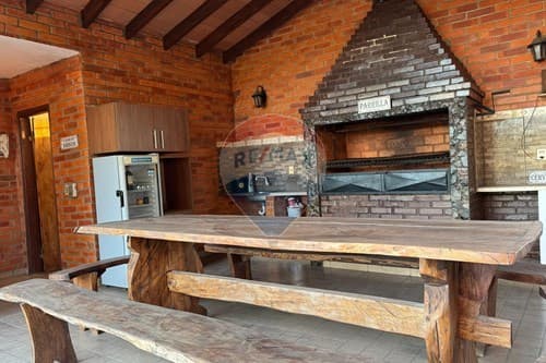 De casa en barrio cerrado ytororo, foto 3