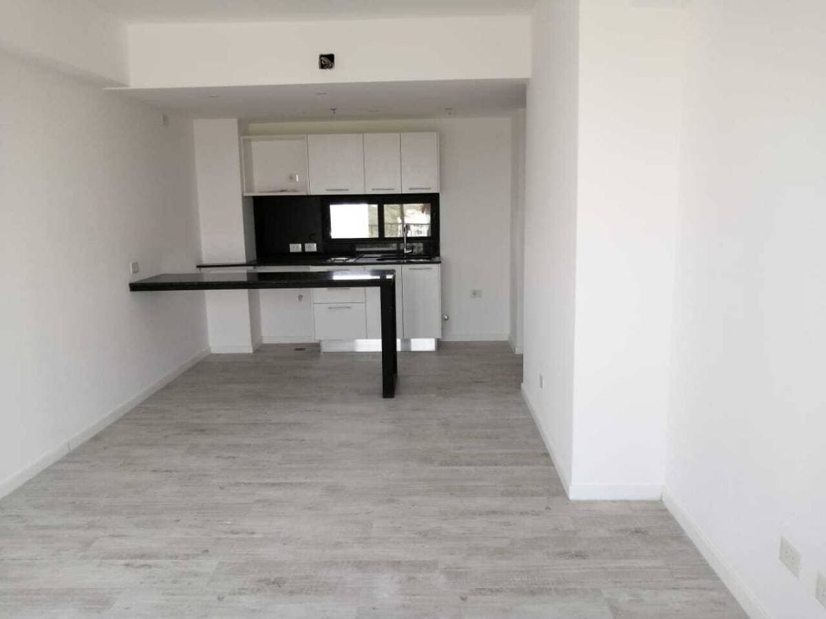 En alquiler departamento de 1 dormitorio en barrio Jara