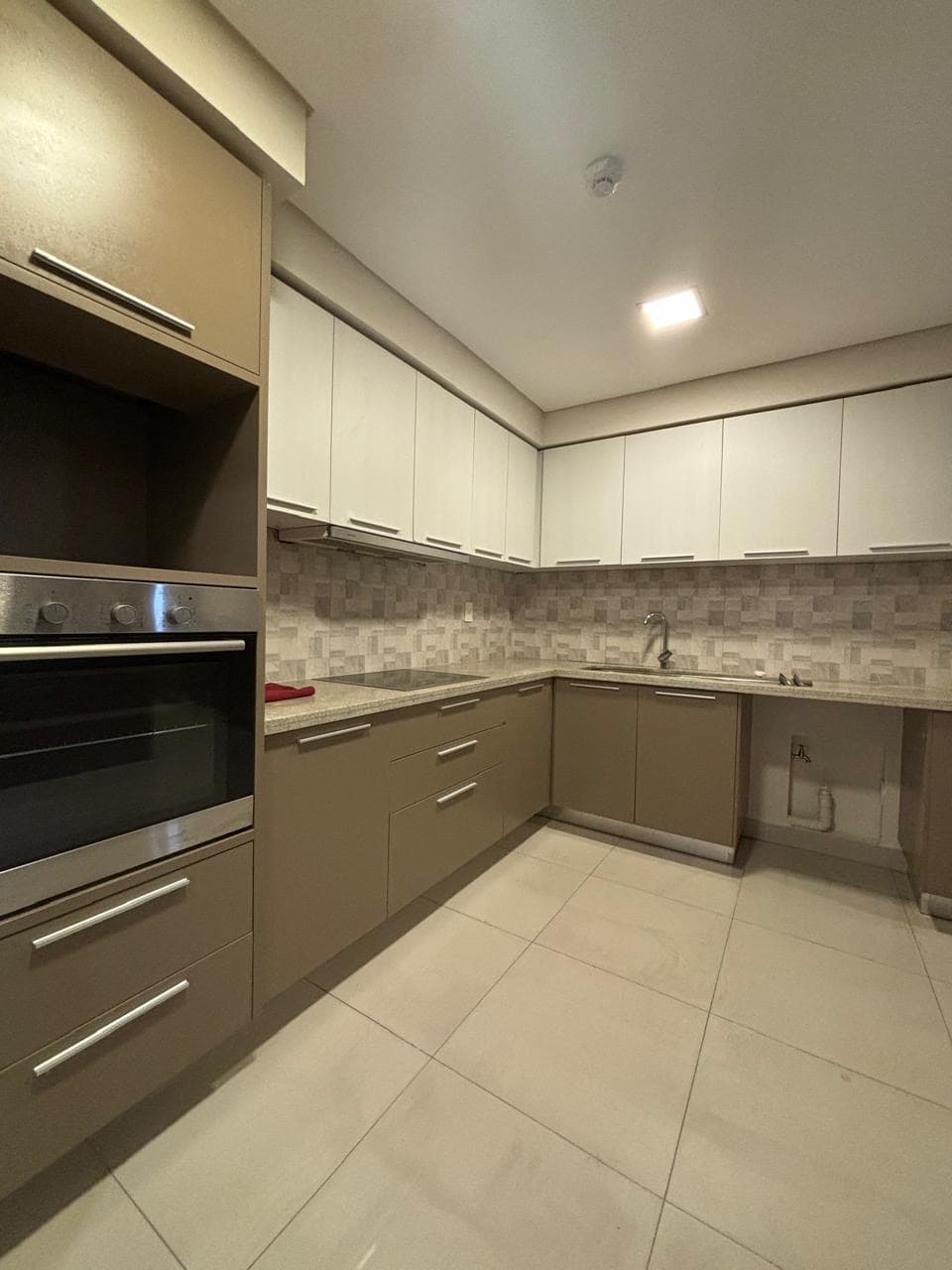 En Villa Morra depto de 3 dormitorios con amenities — foto 2