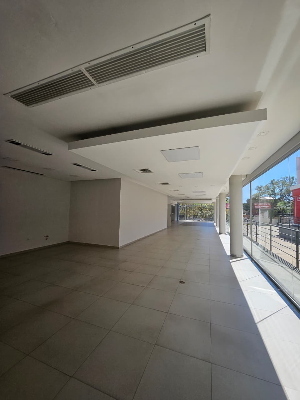 local comercial en San Lorenzo, foto 1