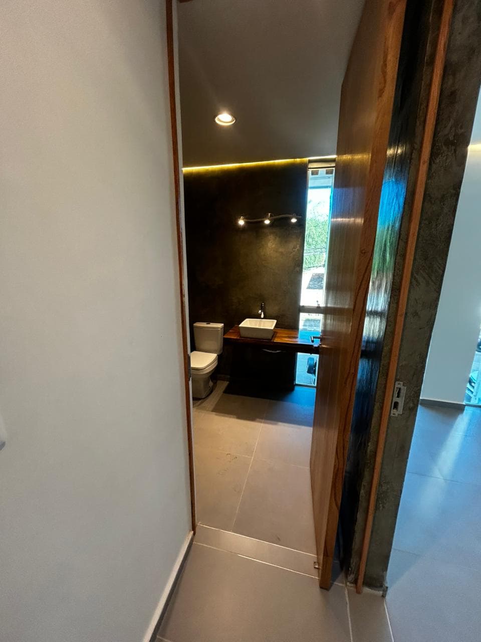 duplex a estrenar de 3 dormitorios en Fernando de la Mora zona norte, foto 2