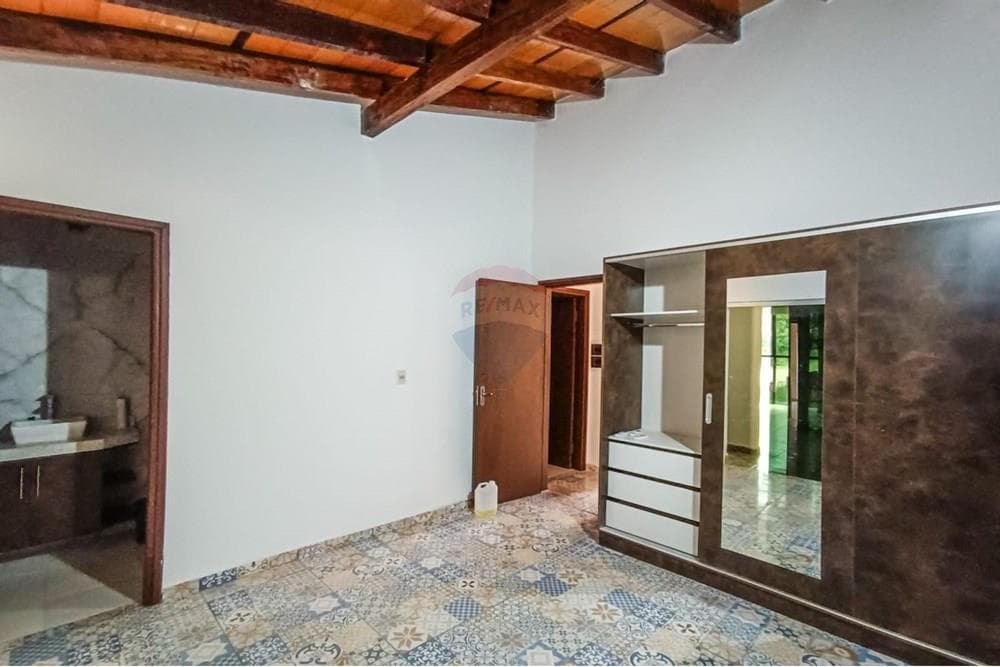 "Triplex Moderno en Lambaré: Elegancia y Comodidad, foto 4