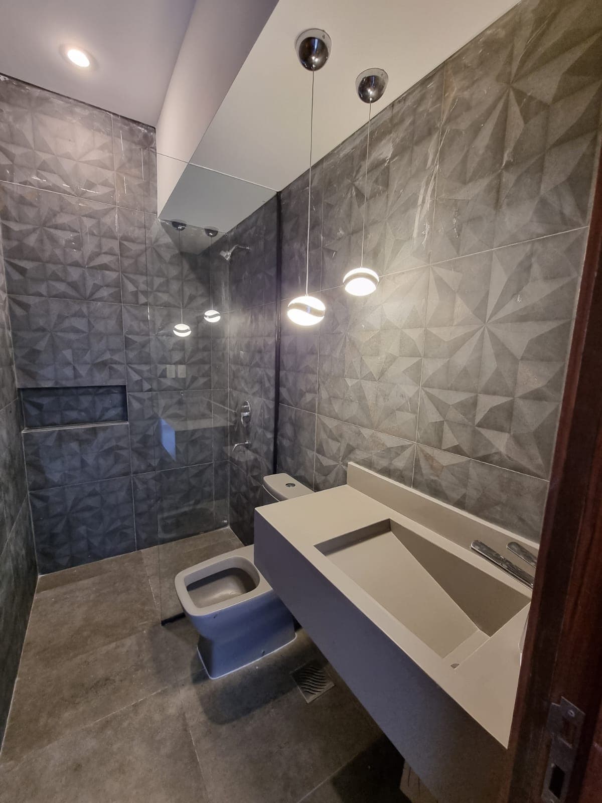 En venta hermosa residencia minimalista a estrenar en bo.mburucuya, foto 3