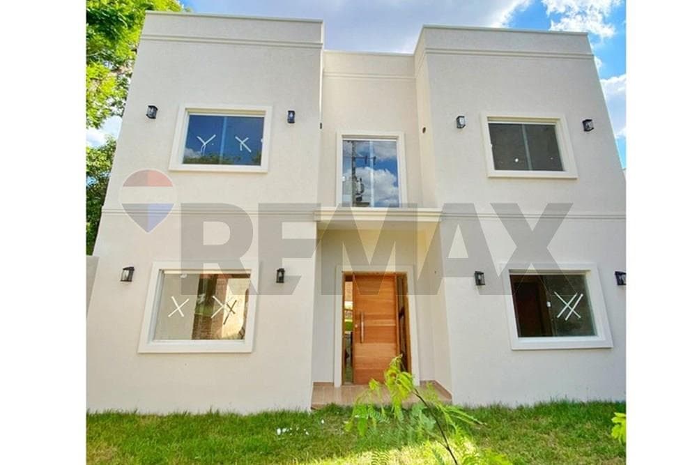Casa - Venta - Luque, Paraguay, foto 1