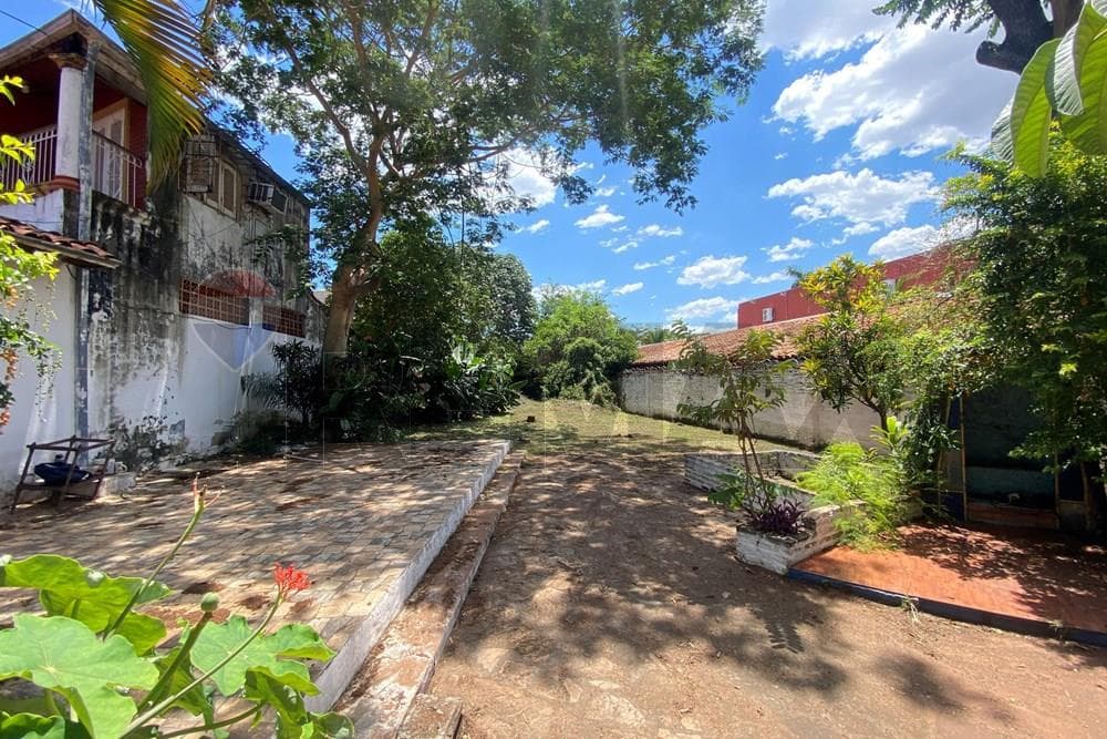 Terreno de 360 m² en San Lorenzo - Zona Mixta a Metros de Jacarandá Laurelty — foto 3