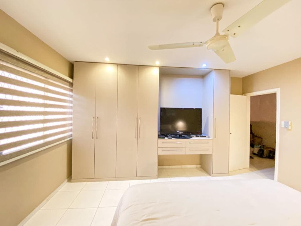 Casa Moderna En Venta. Zona Marito Roga — foto 4